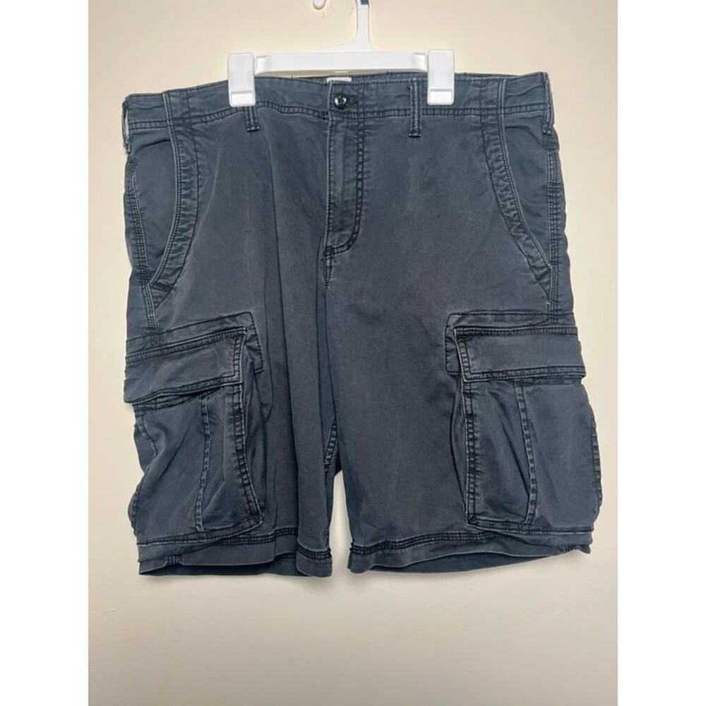 Men’s Gap Black Cargo Shorts 36 Regular